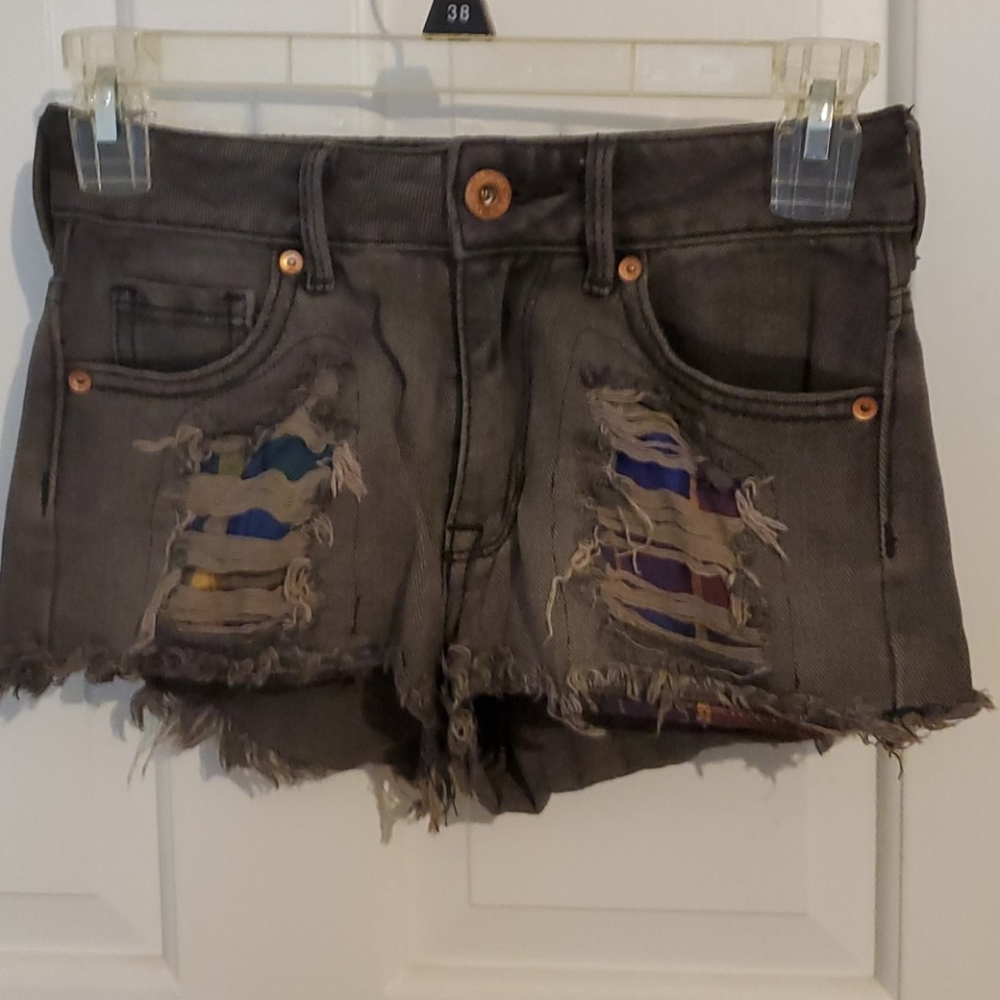 Gray plaid ripped shorts